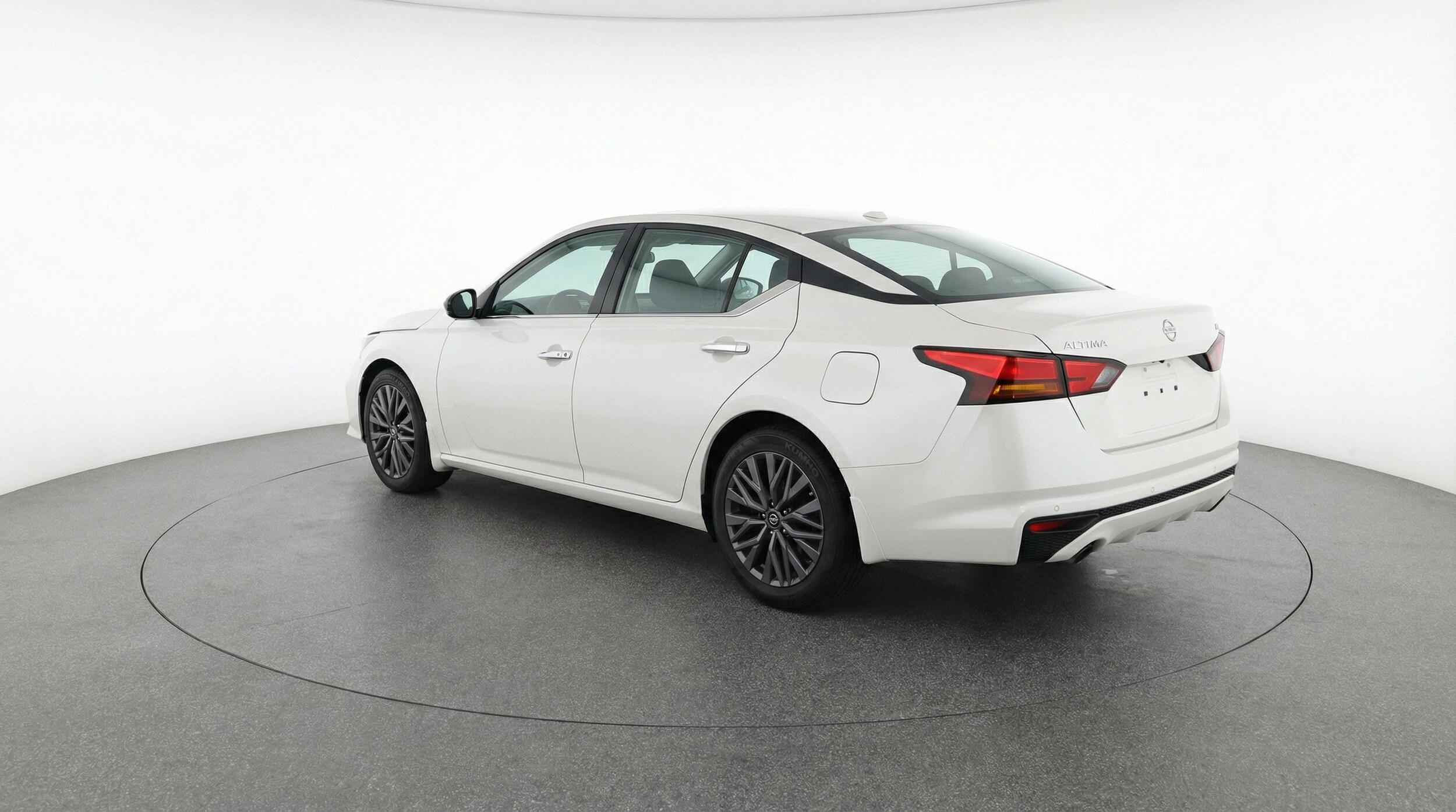 Thumbnail: 2025 Nissan Altima - 6