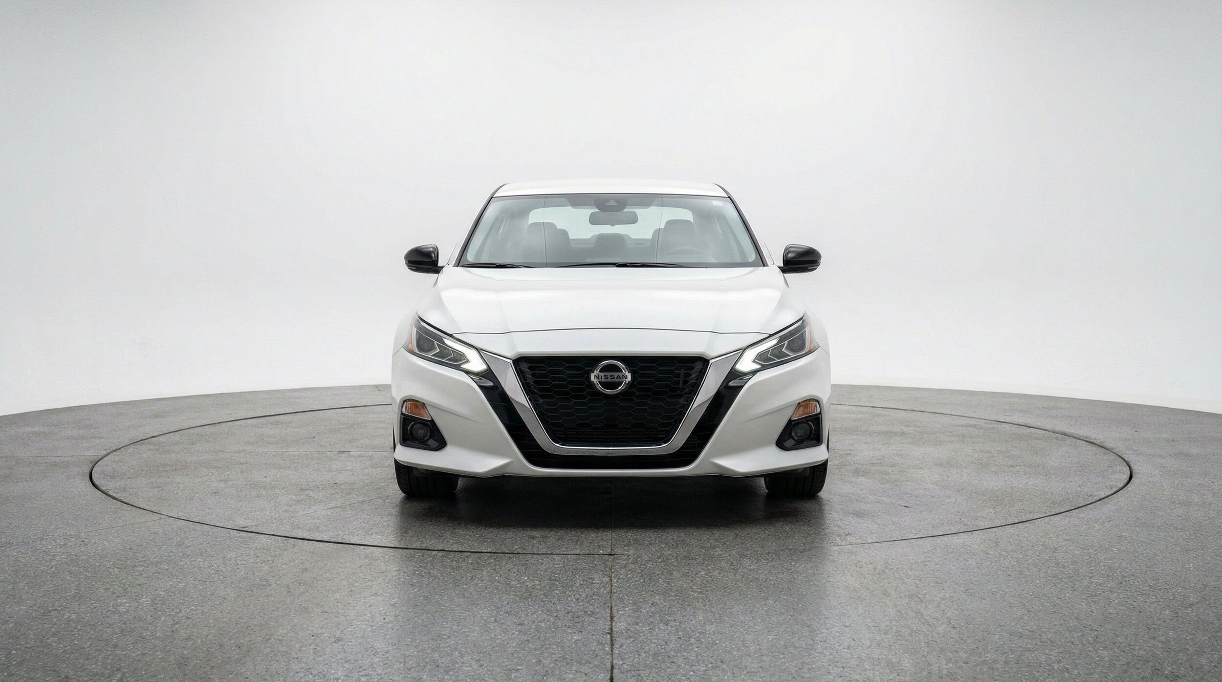 Thumbnail: 2025 Nissan Altima - 2