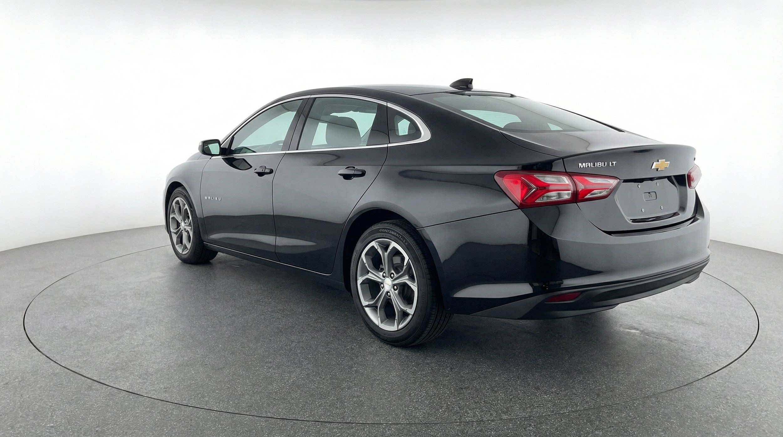 Thumbnail: 2024 Chevrolet Malibu - 6