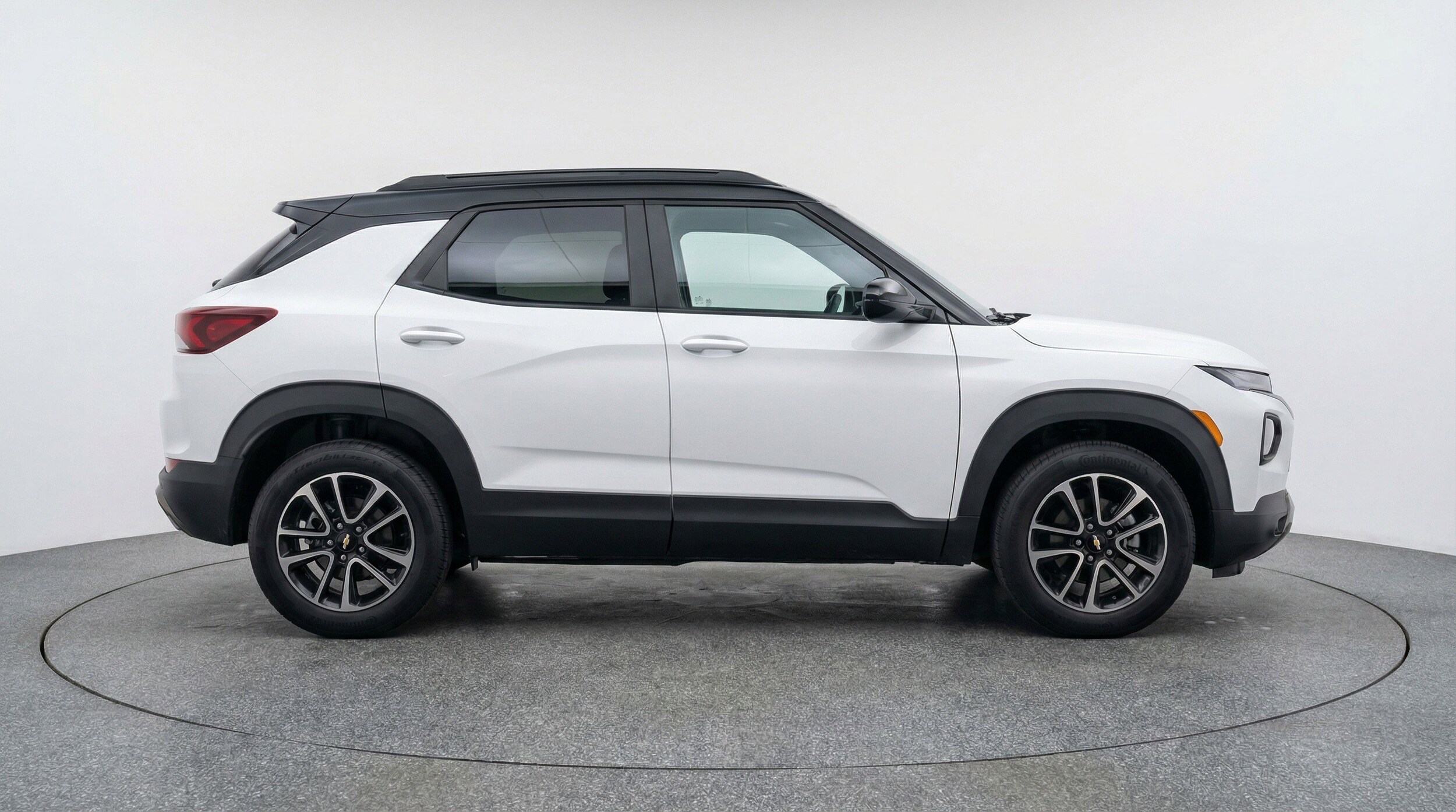 Thumbnail: 2025 Chevrolet TrailBlazer - 11