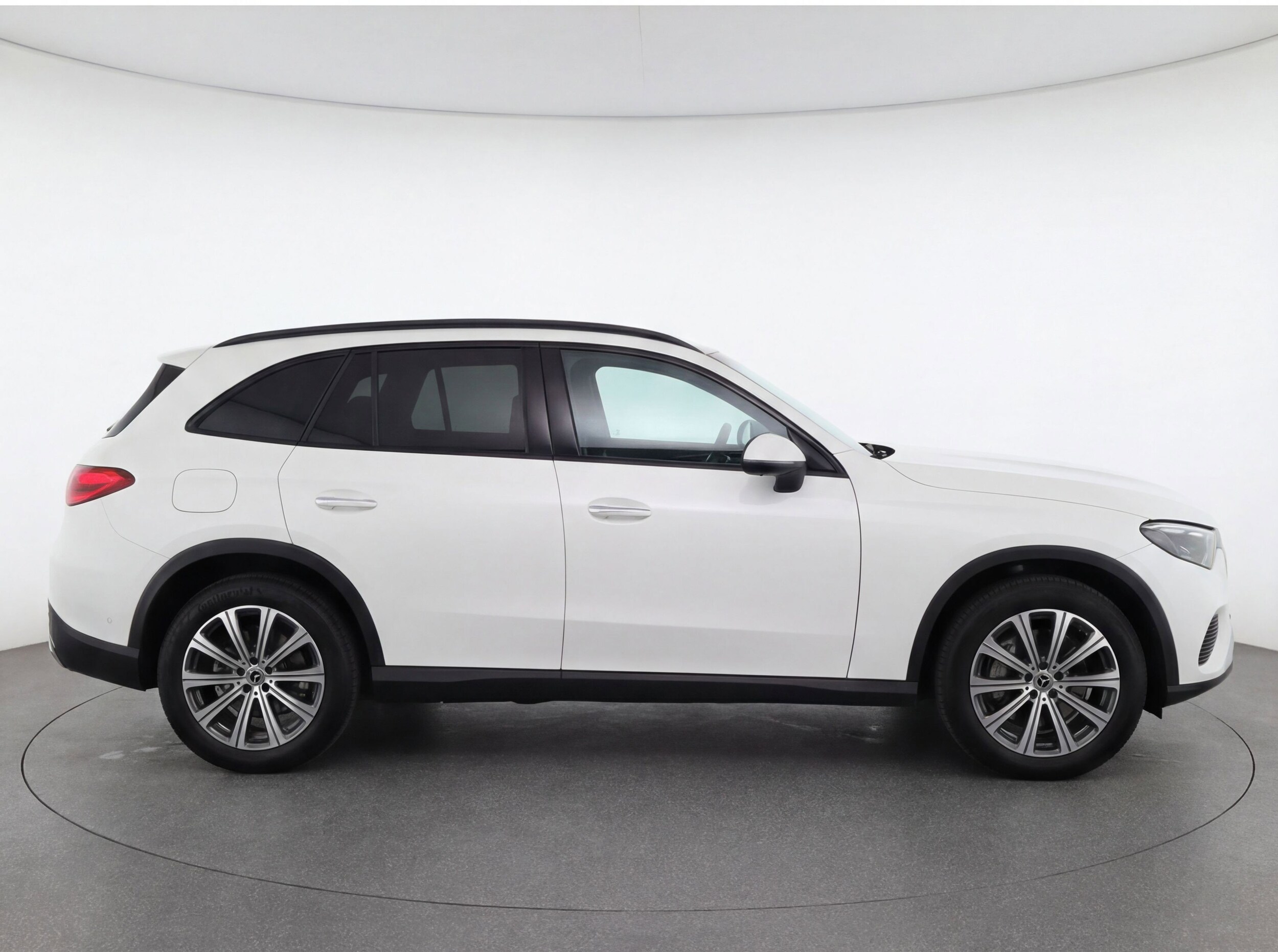 Thumbnail: 2024 Mercedes-Benz GLC - 11