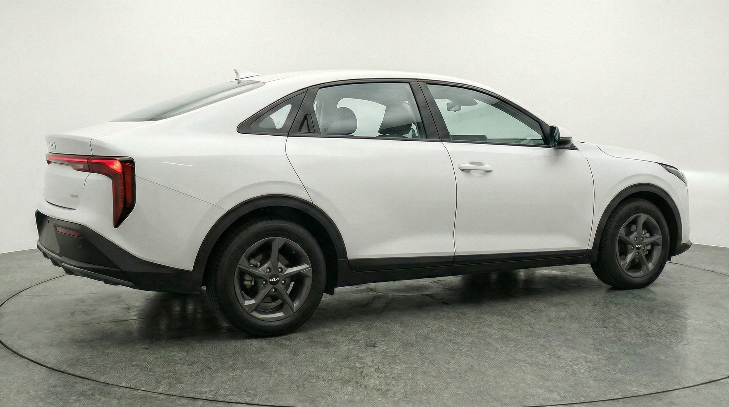 Thumbnail: 2025 Kia K4 - 9