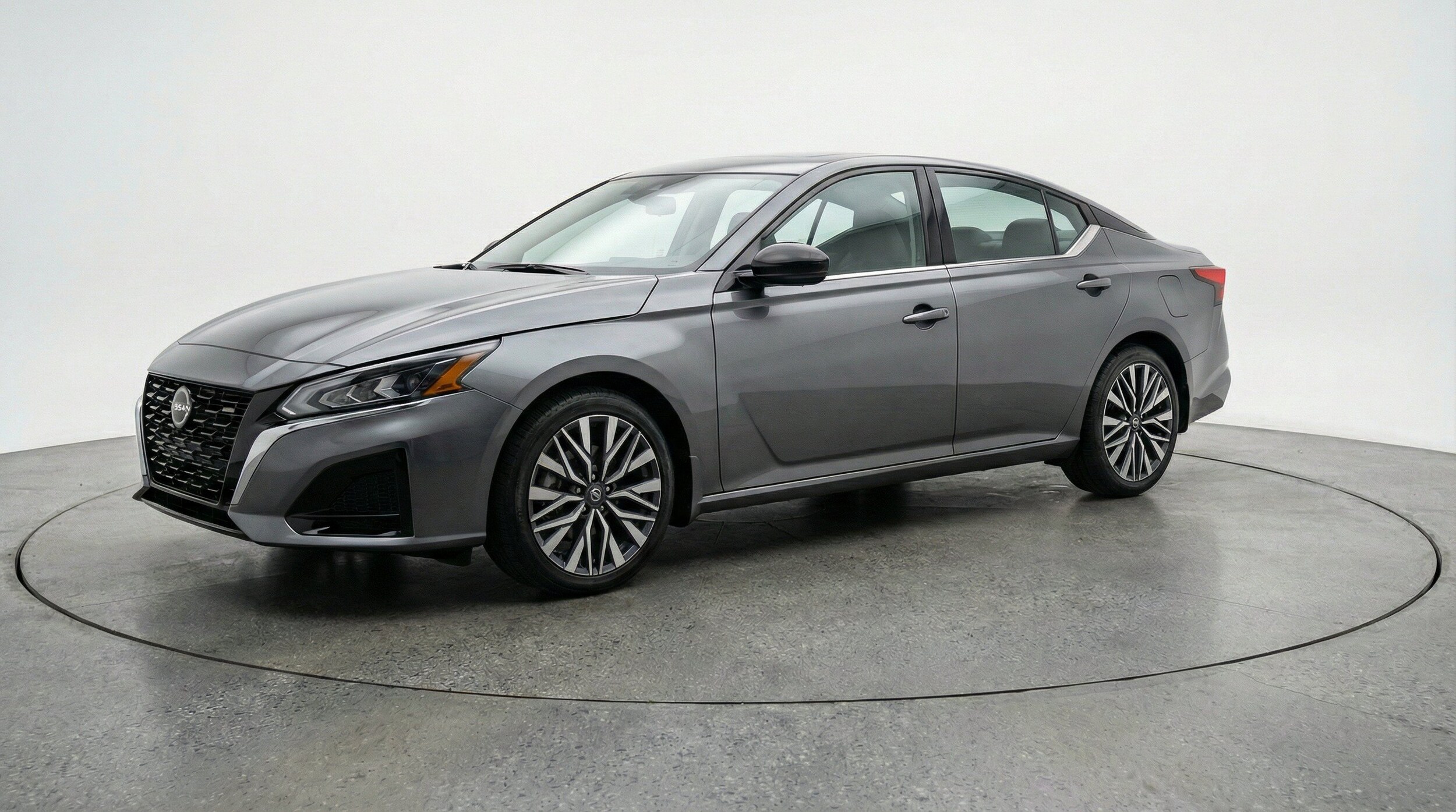 Thumbnail: 2025 Nissan Altima - 3
