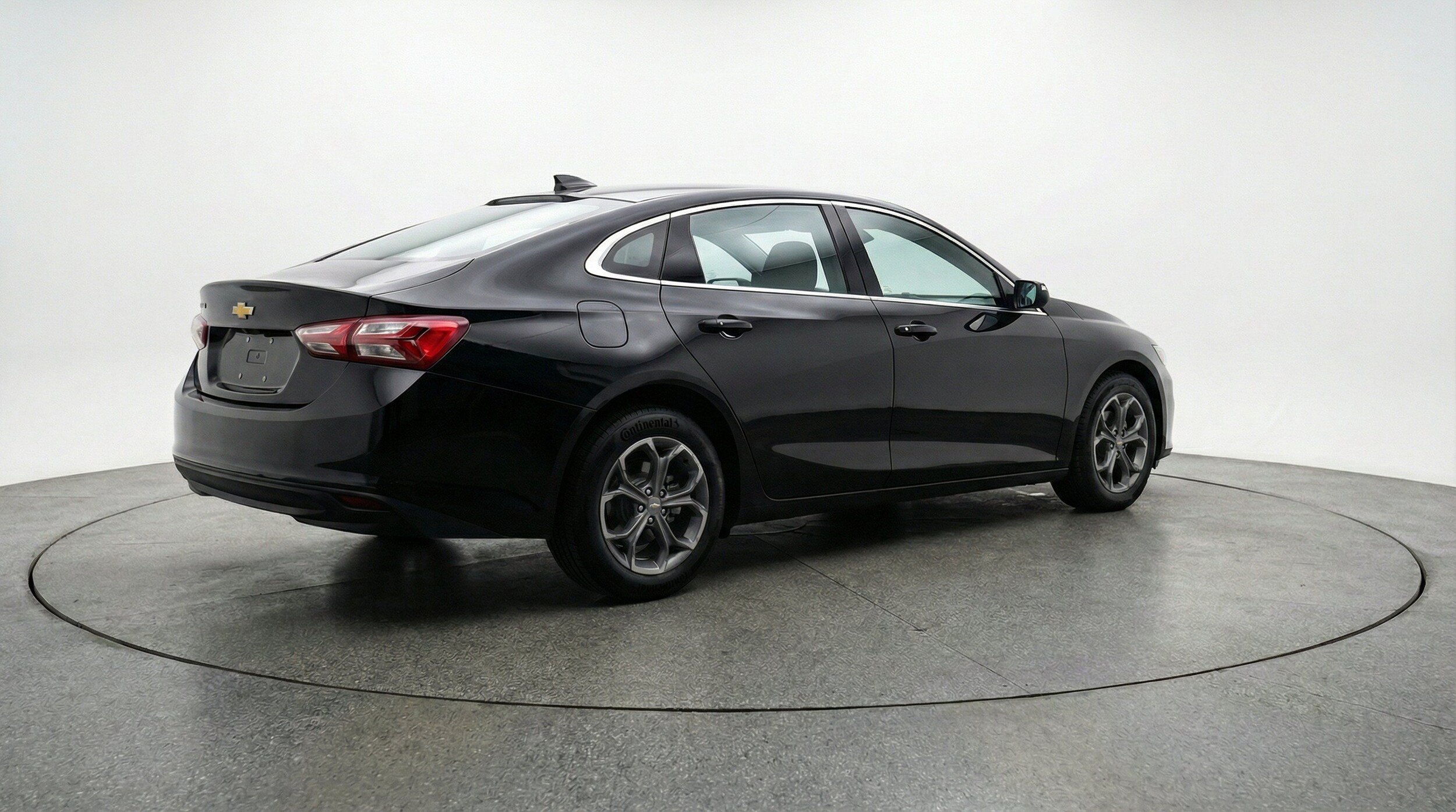 Thumbnail: 2024 Chevrolet Malibu - 9