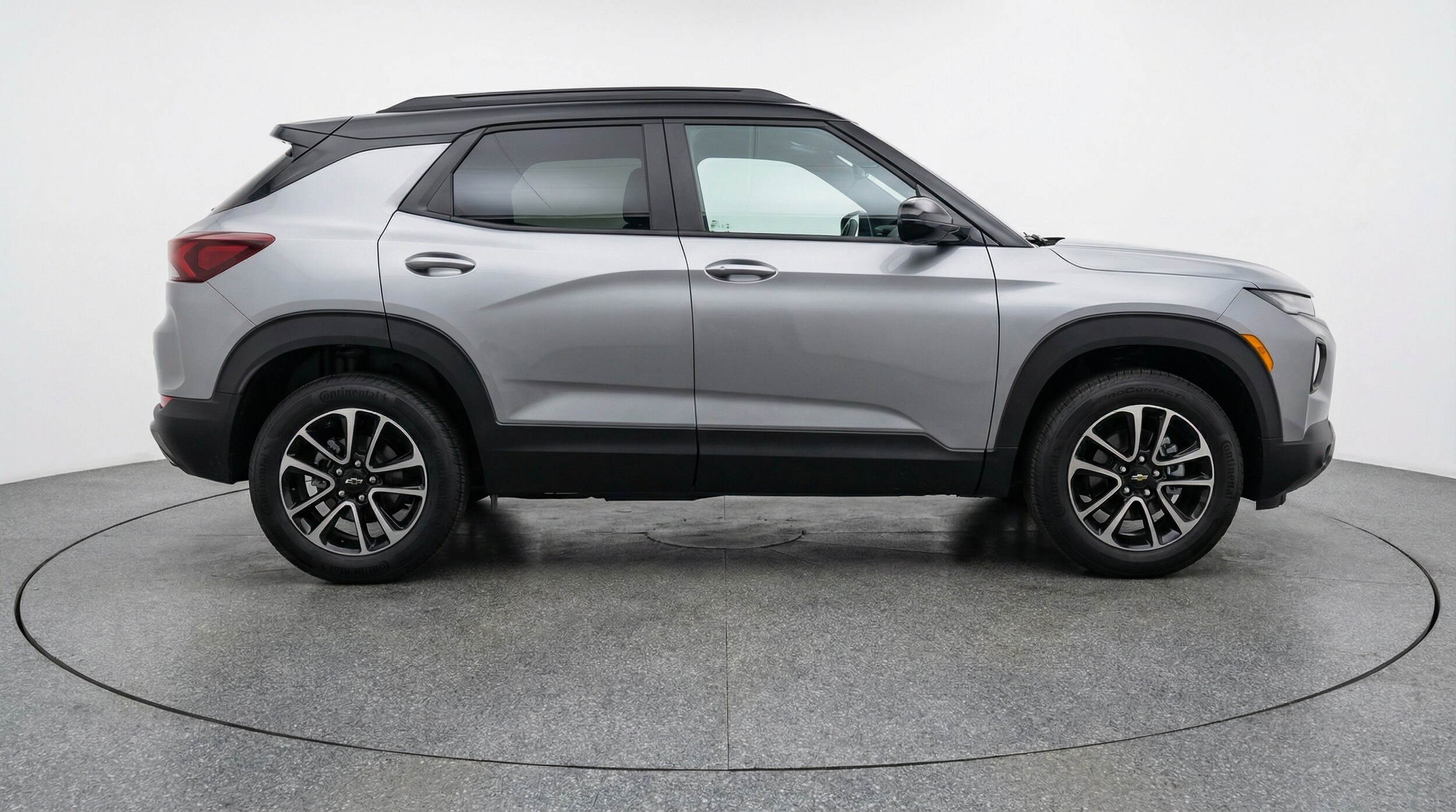 Thumbnail: 2025 Chevrolet TrailBlazer - 8