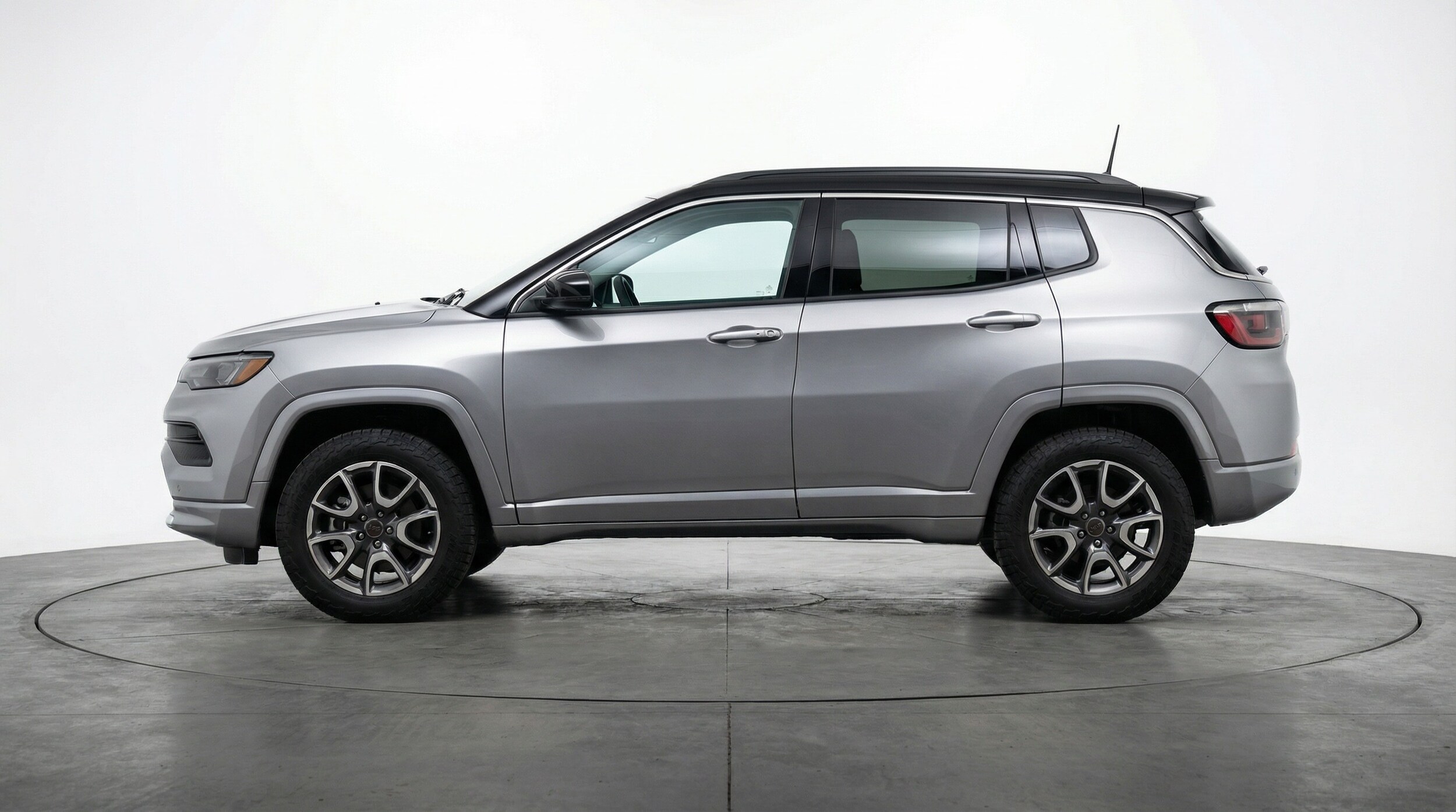 Thumbnail: 2025 Jeep Compass - 4