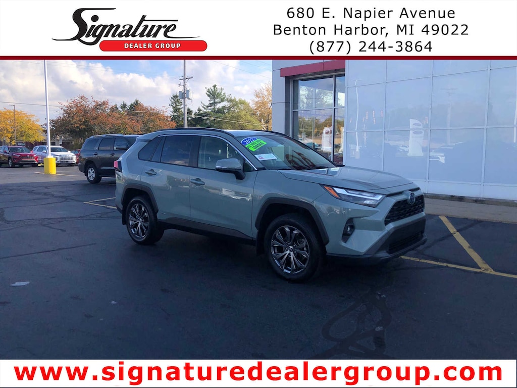 Used 2022 Toyota RAV4 Hybrid XLE Premium AWD (Natl)