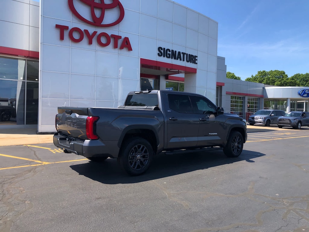 Used 2023 Toyota Tundra SR5 Crewmax 5.5 Bed (Natl) CrewMax 5.5 Bed (Natl)