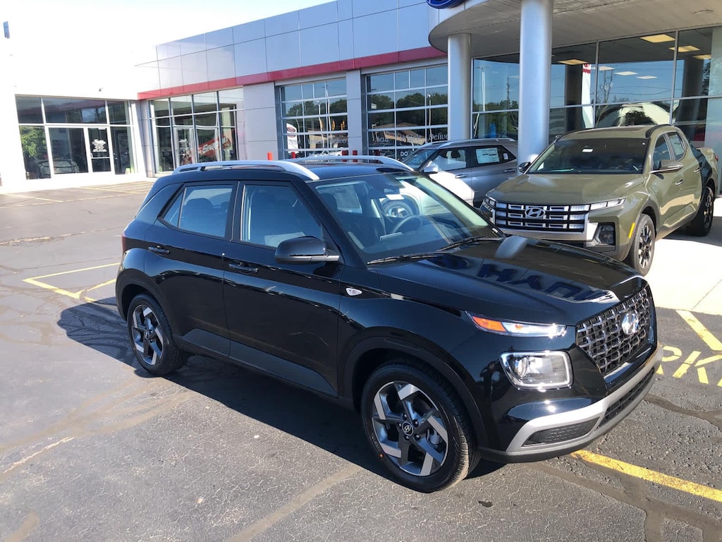New 2026 Hyundai Venue SEL SUV