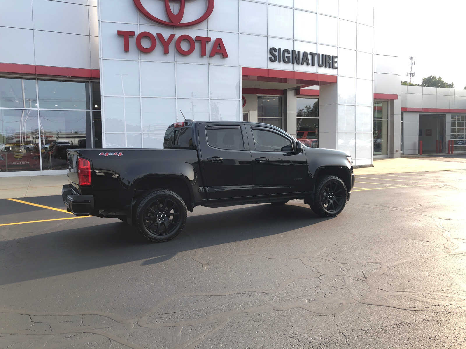 Used 2020 Chevrolet Colorado LT with VIN 1GCGTCEN5L1109838 for sale in Benton Harbor, MI