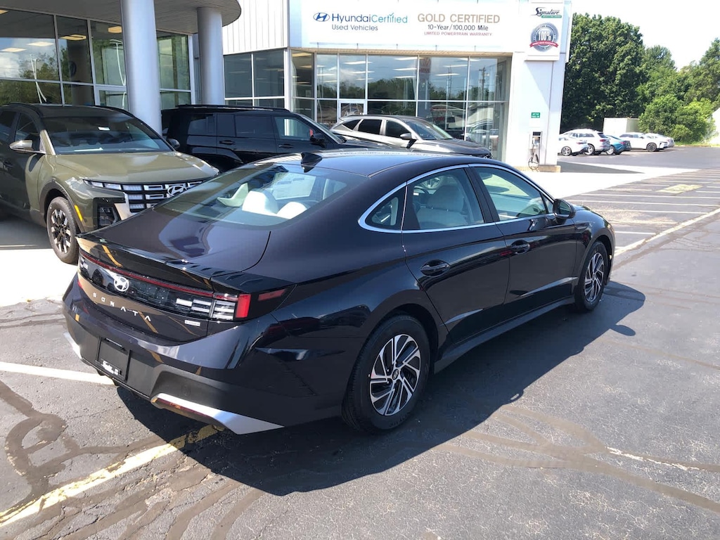 New 2026 Hyundai Sonata Hybrid Blue FWD