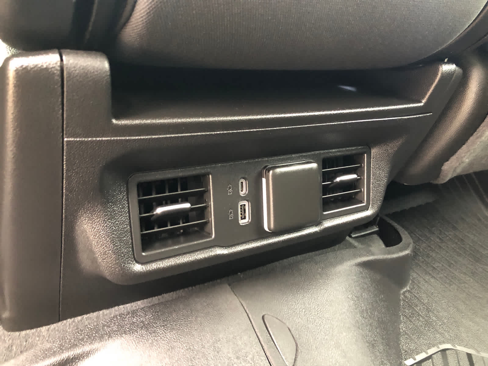 2022 Chevrolet Silverado 1500 RST - Photo 16