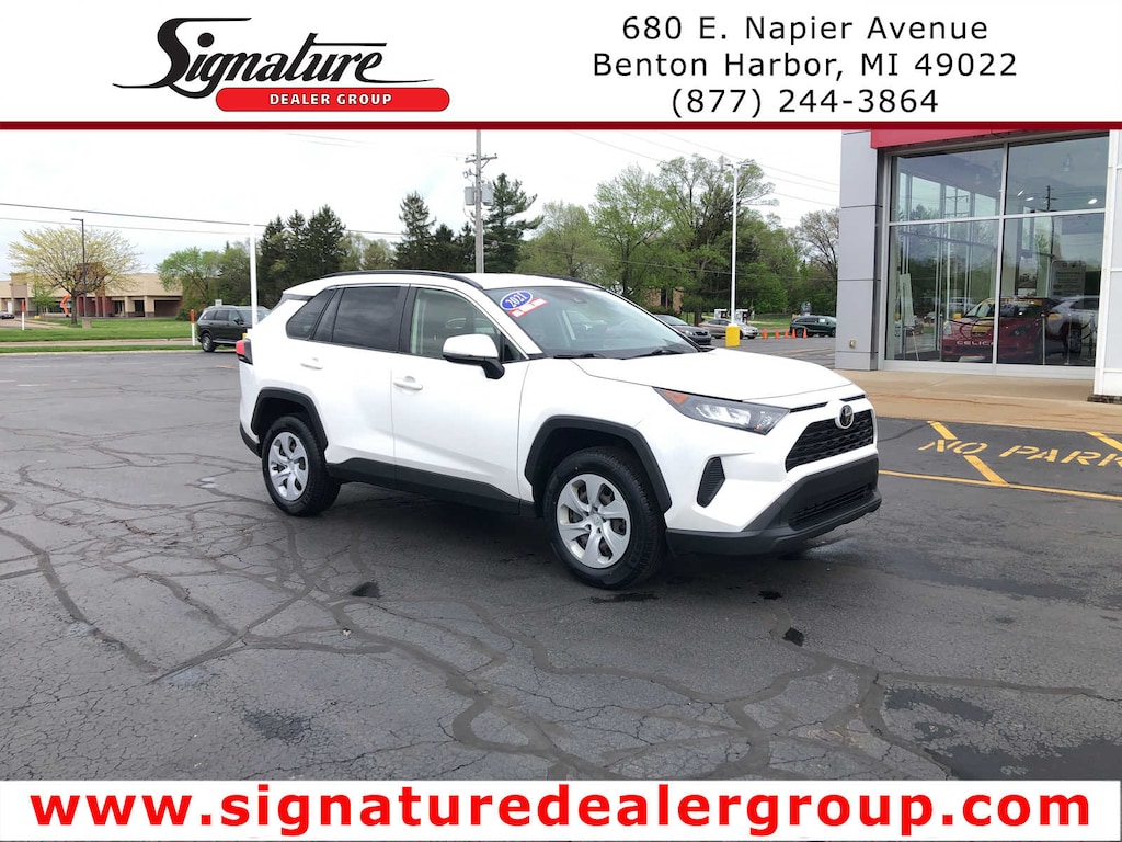 Used 2021 Toyota RAV4 LE AWD (Natl)
