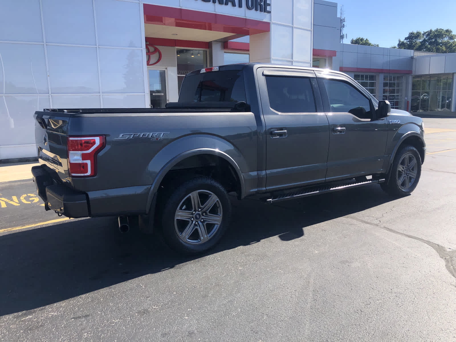 Used 2020 Ford F-150 XLT with VIN 1FTEW1E48LFB14920 for sale in Benton Harbor, MI