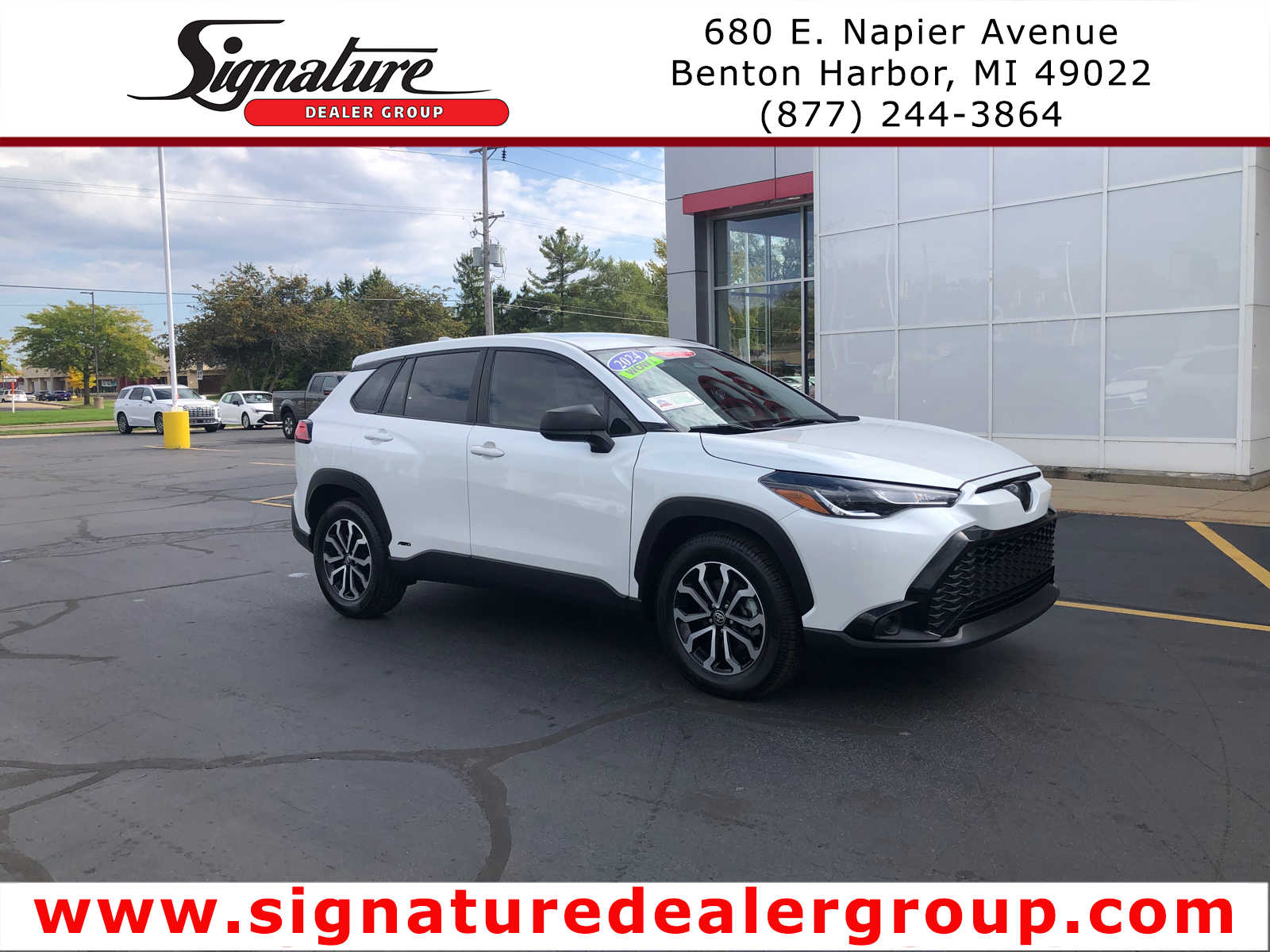 2024 Toyota Corolla Cross S's photo