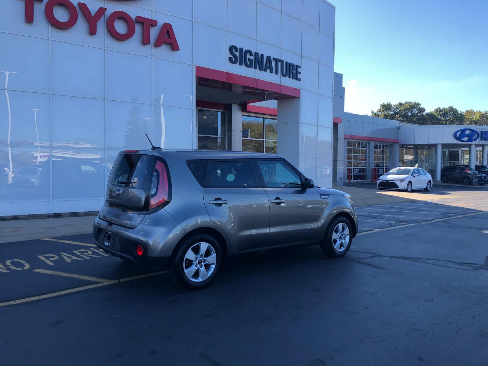 Used 2018 Kia Soul Base with VIN KNDJN2A22J7542999 for sale in Benton Harbor, MI