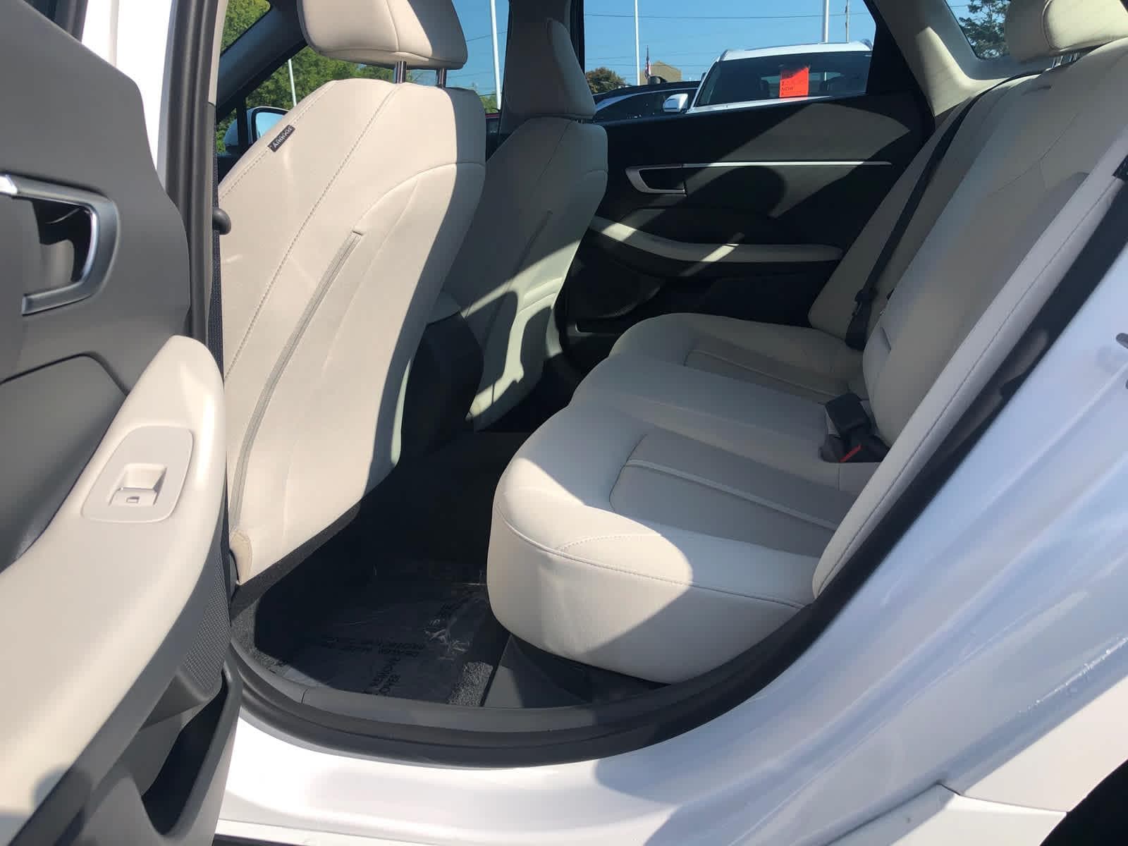 2026 Hyundai Sonata SEL - Photo 23
