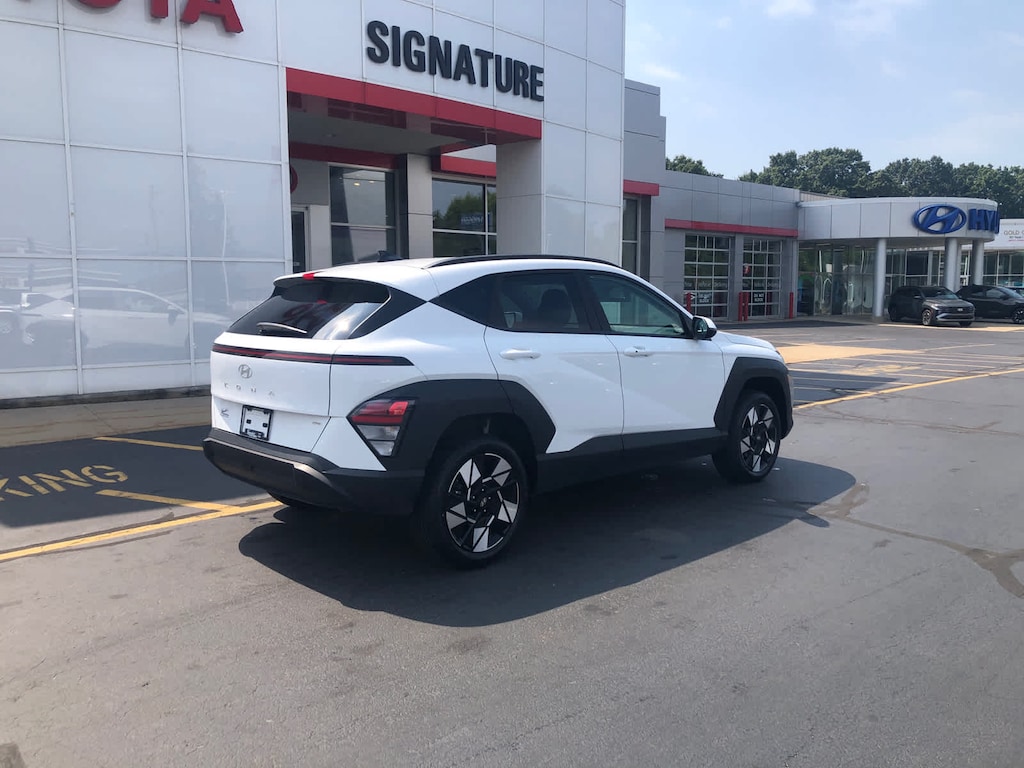 Certified 2025 Hyundai Kona SEL AWD