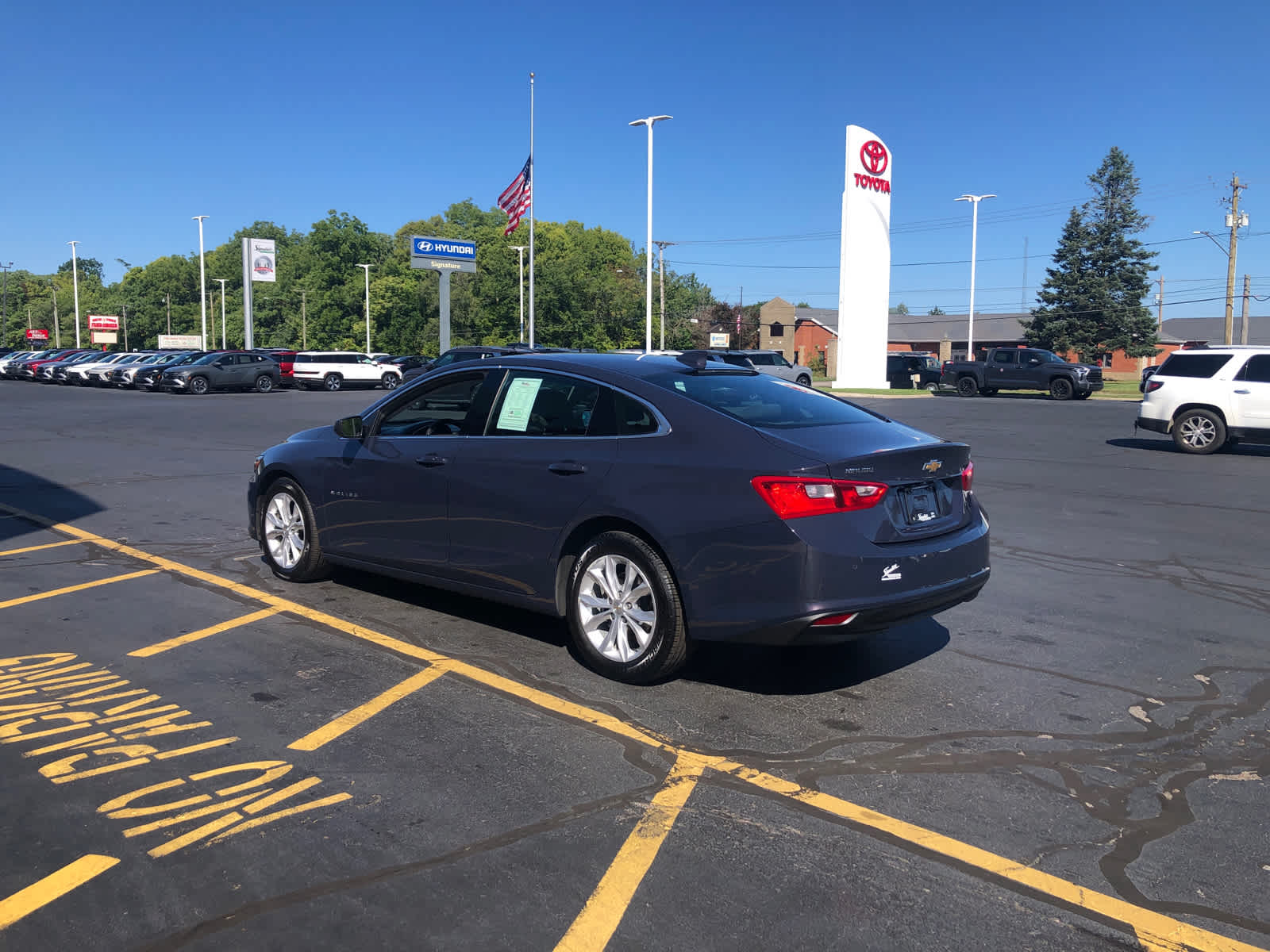 Used 2025 Chevrolet Malibu LT Sdn