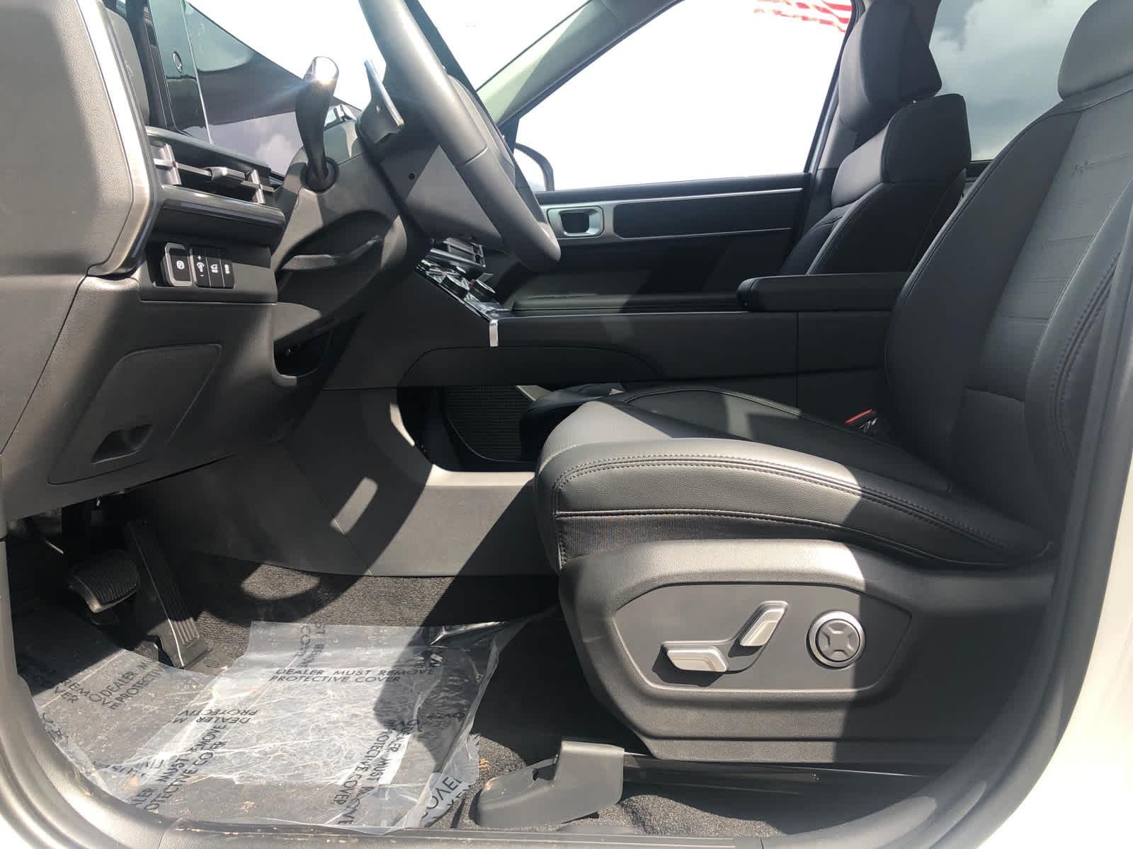 2026 Hyundai Santa Fe Limited - Photo 25