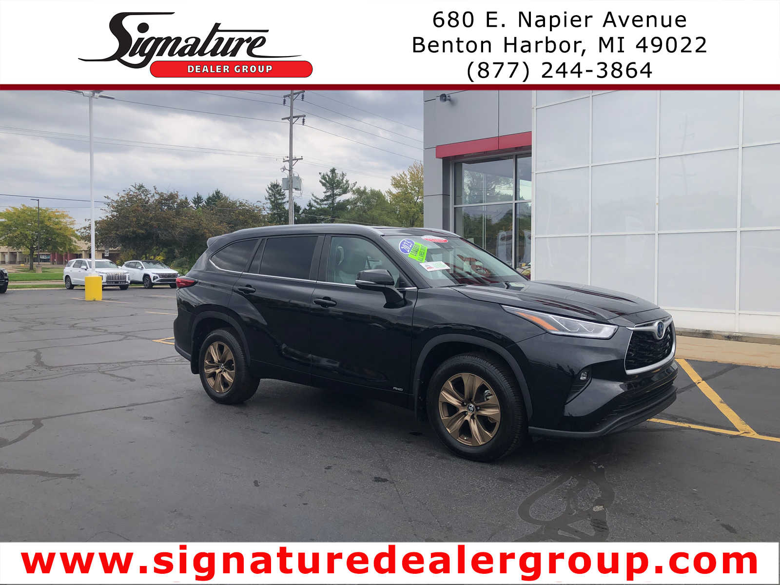 2023 Toyota Highlander Bronze Edition's photo