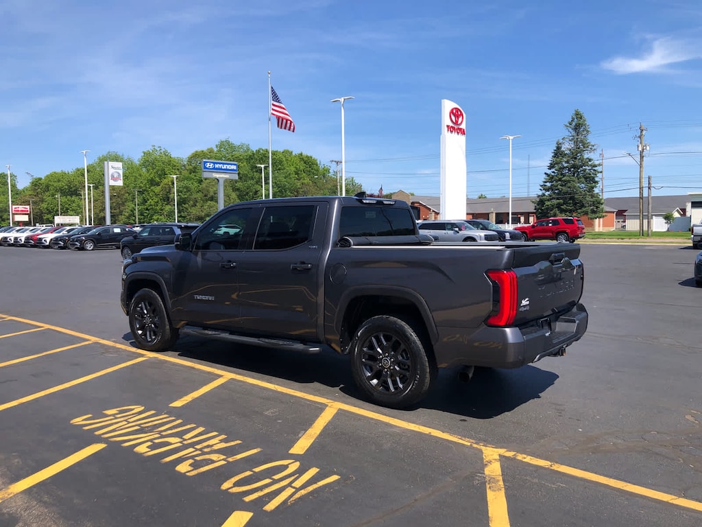 Used 2023 Toyota Tundra SR5 Crewmax 5.5 Bed (Natl) CrewMax 5.5 Bed (Natl)