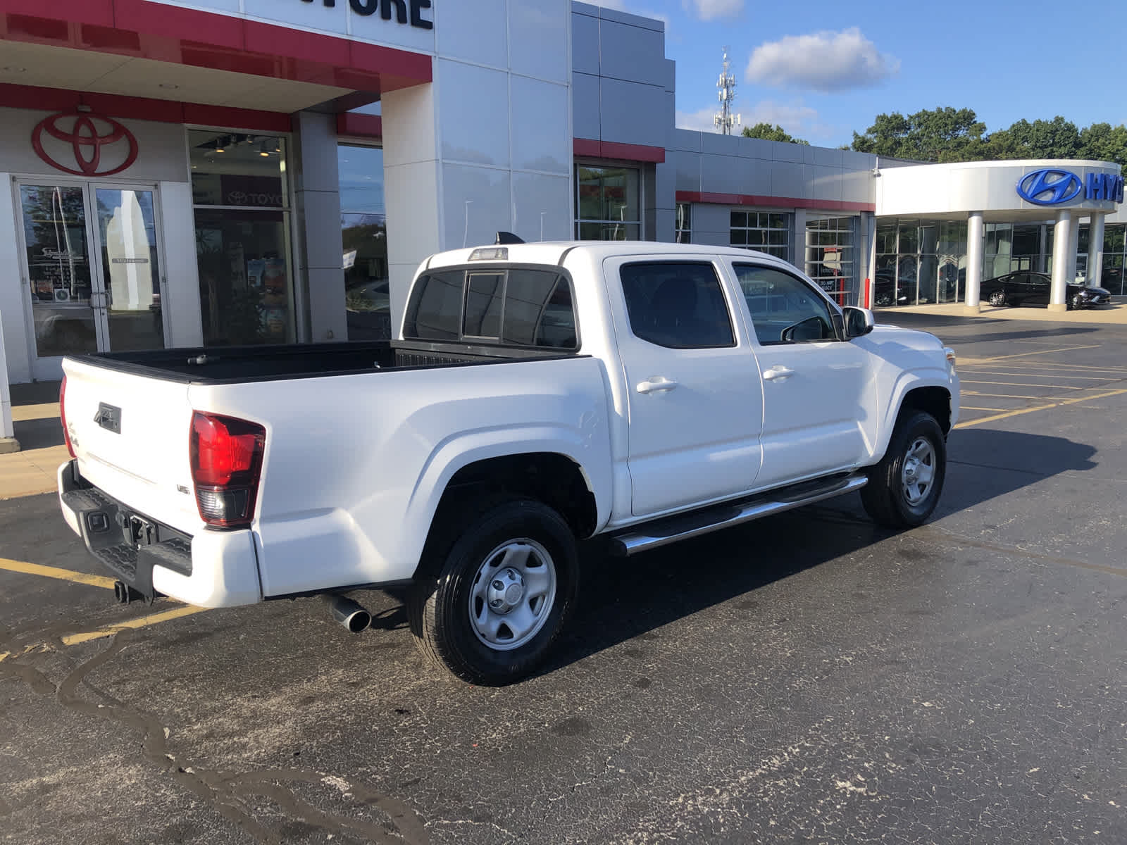 Certified 2021 Toyota Tacoma SR with VIN 5TFCZ5AN4MX260120 for sale in Benton Harbor, MI