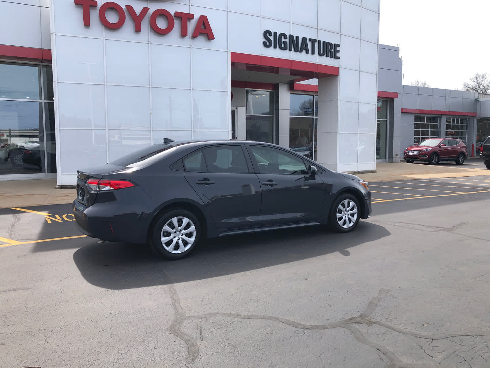 Used 2024 Toyota Corolla LE with VIN 5YFB4MDE6RP159540 for sale in Benton Harbor, MI