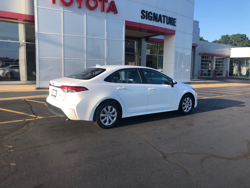 Certified 2025 Toyota Corolla LE CVT (Natl)