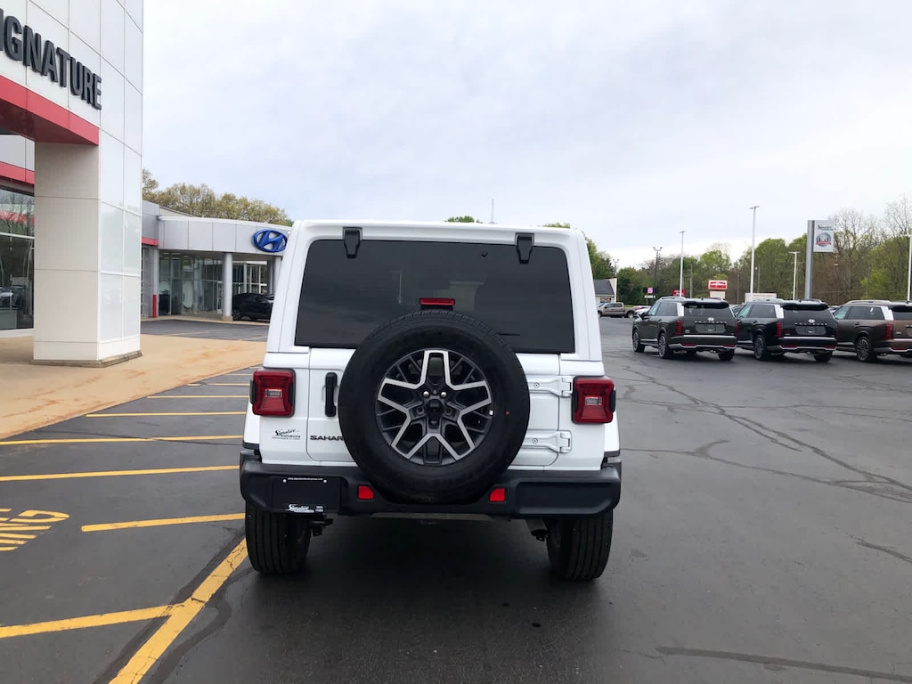 Used 2025 Jeep Wrangler Sahara 4x4