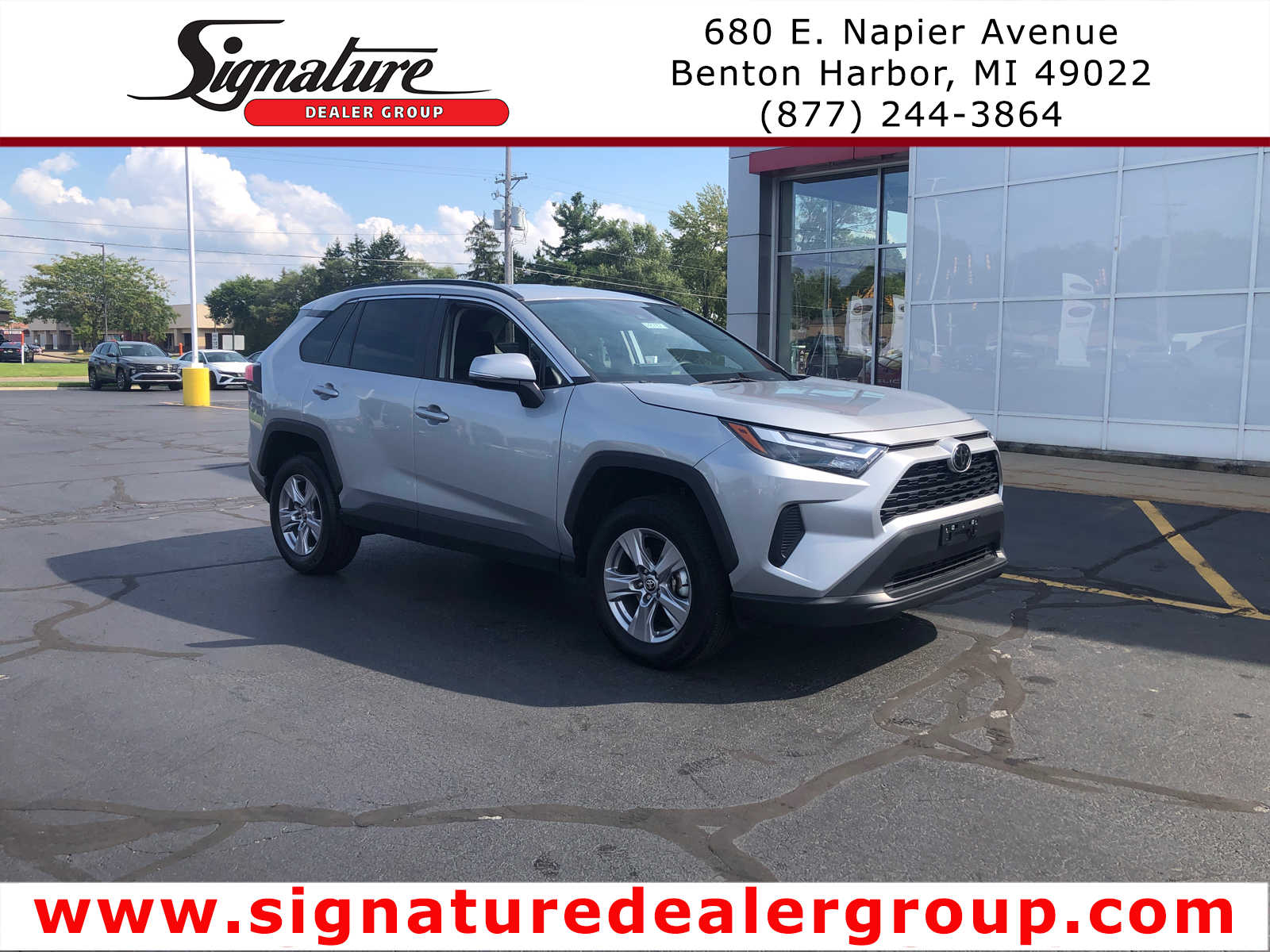 2025 Toyota RAV4 XLE