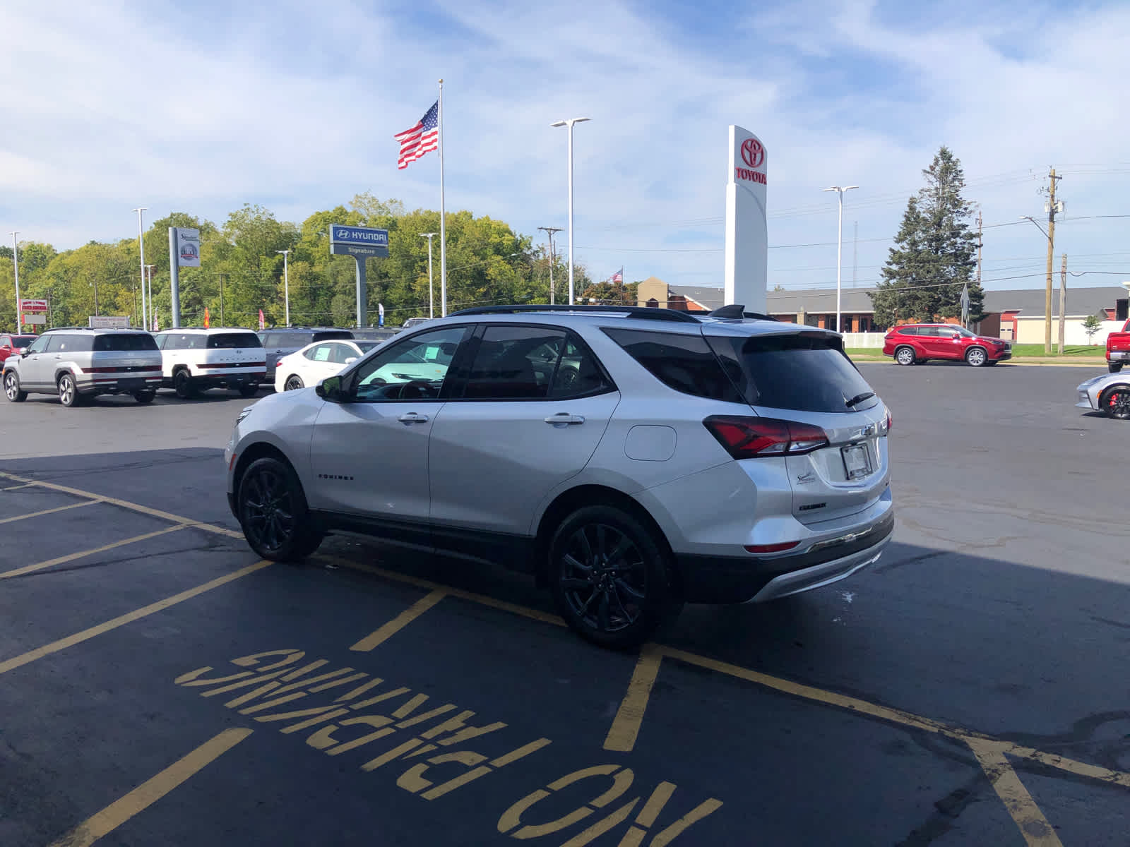 2022 Chevrolet Equinox RS photo 3