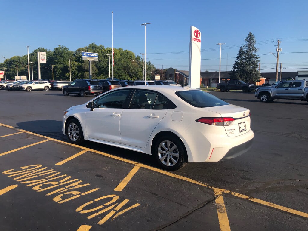 Certified 2025 Toyota Corolla LE CVT (Natl)