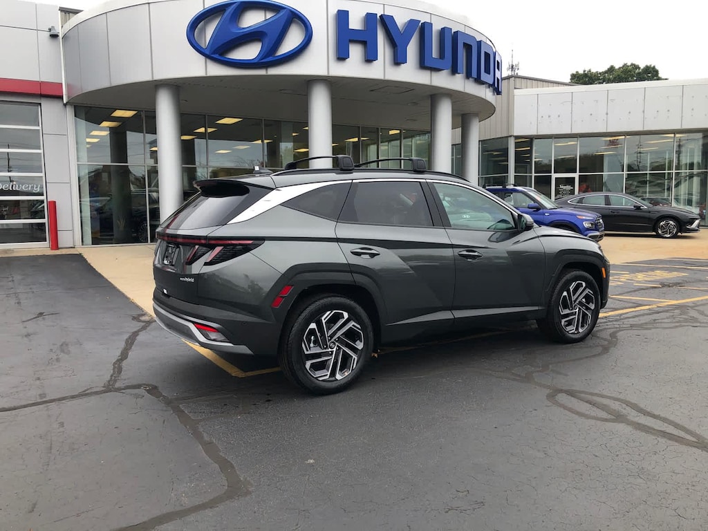 New 2026 Hyundai Tucson Hybrid Limited AWD