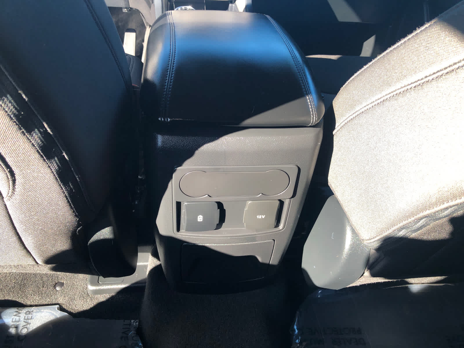 2023 Ford Explorer XLT - Photo 18
