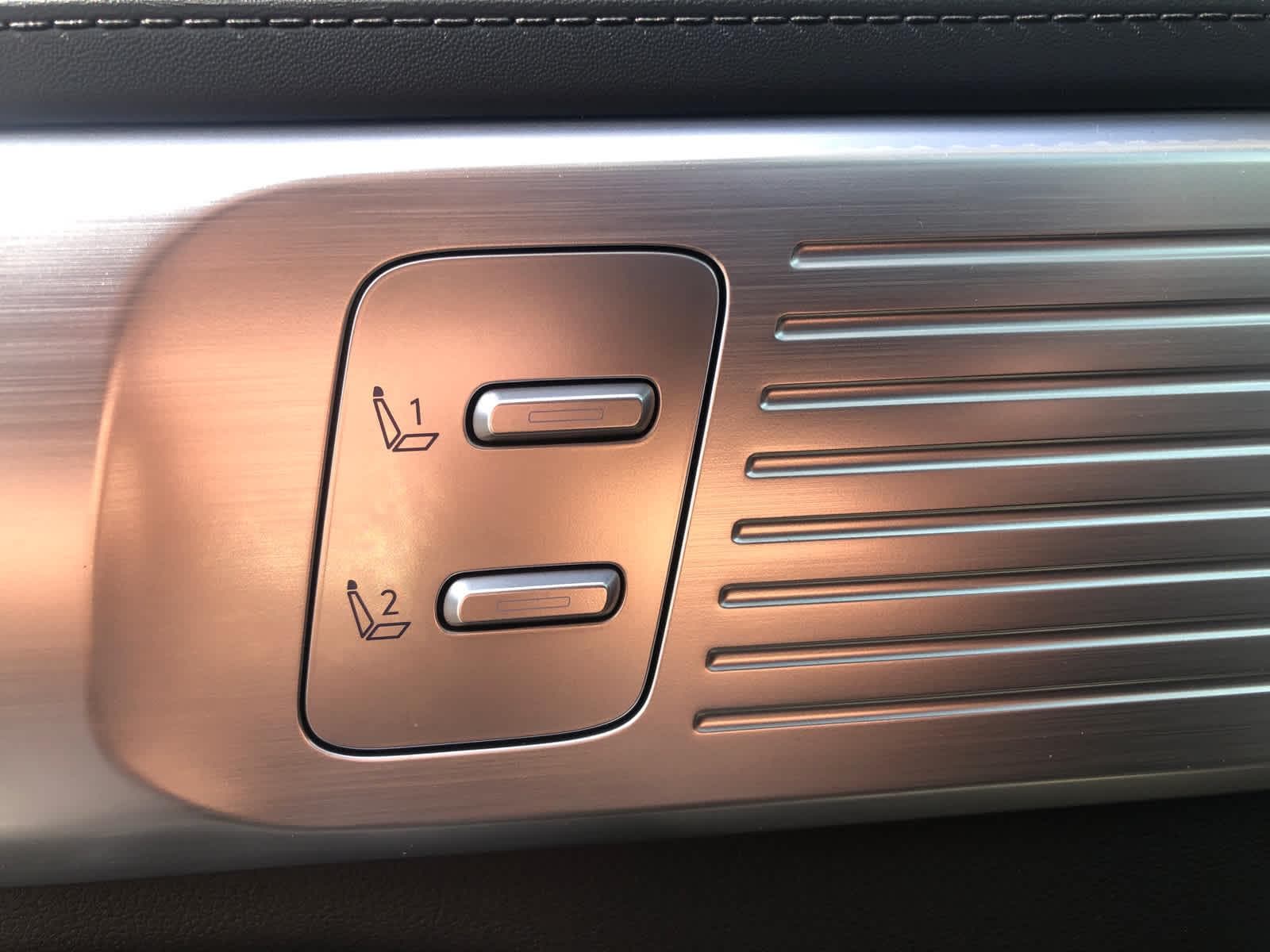 2026 Hyundai Santa Fe Limited - Photo 23