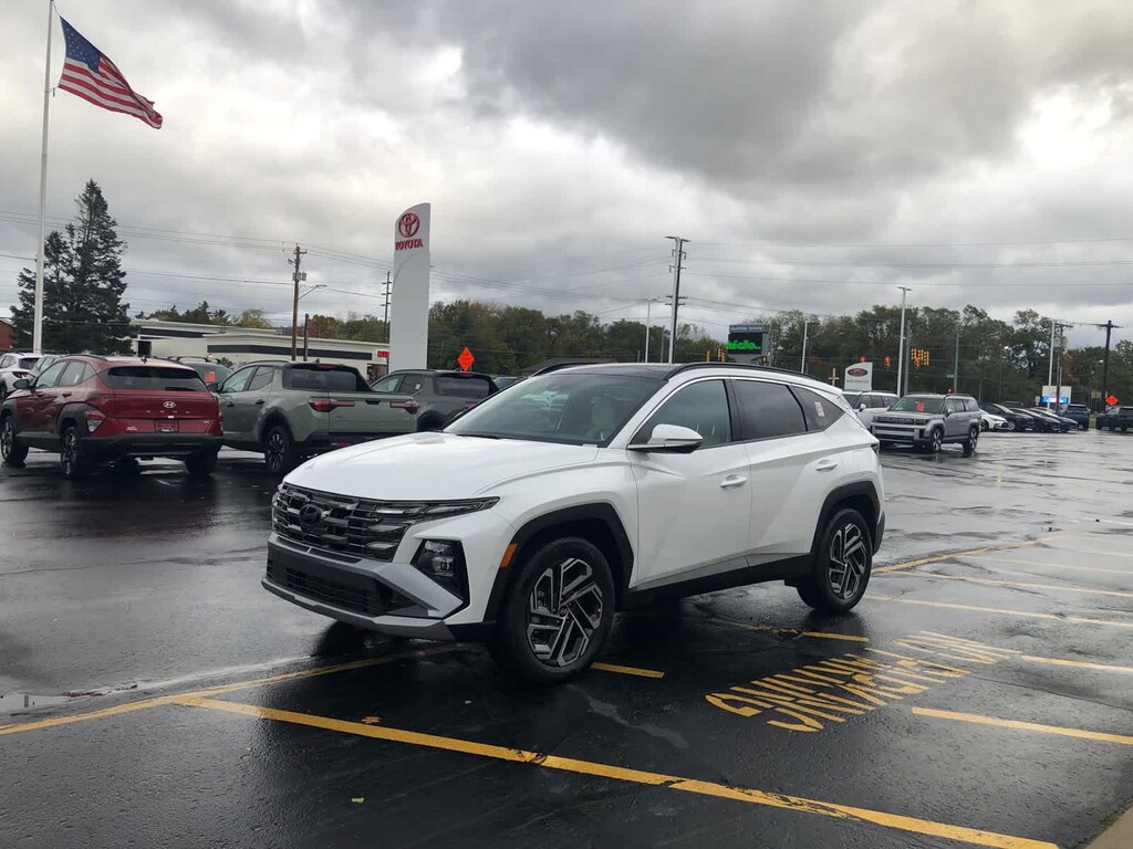 New 2026 Hyundai Tucson Hybrid Limited AWD