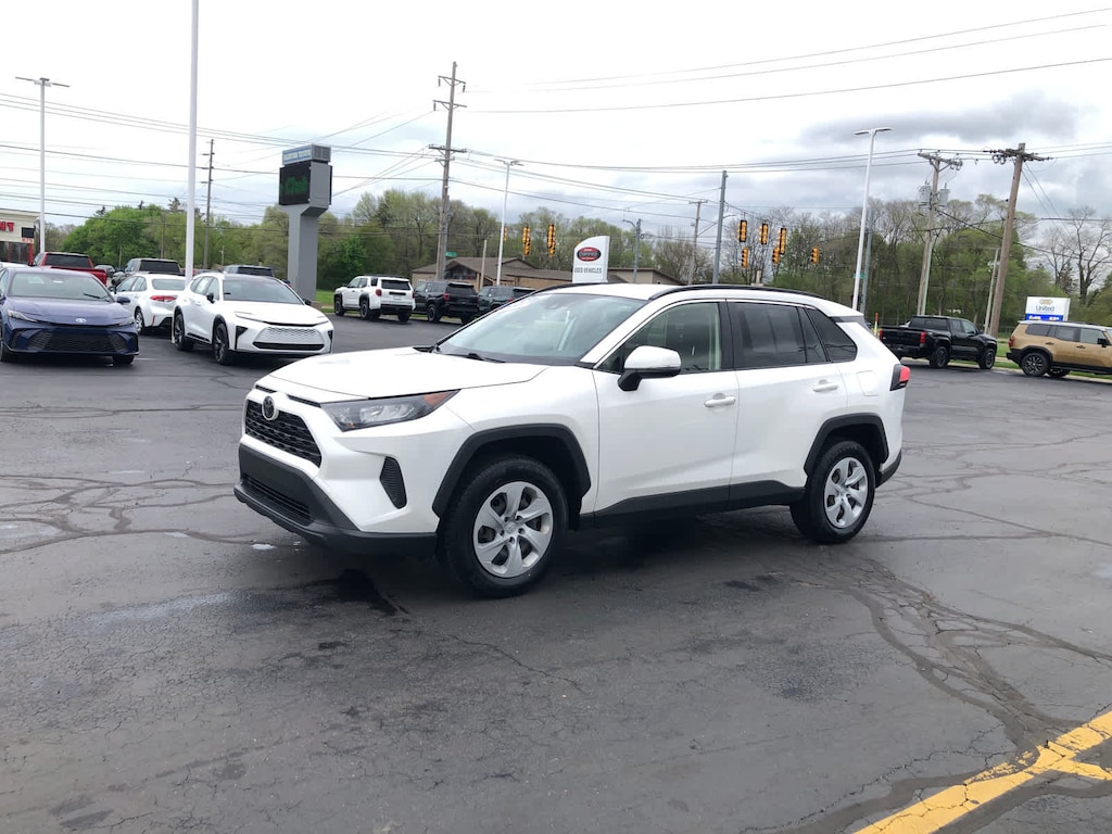 Used 2021 Toyota RAV4 LE AWD (Natl)