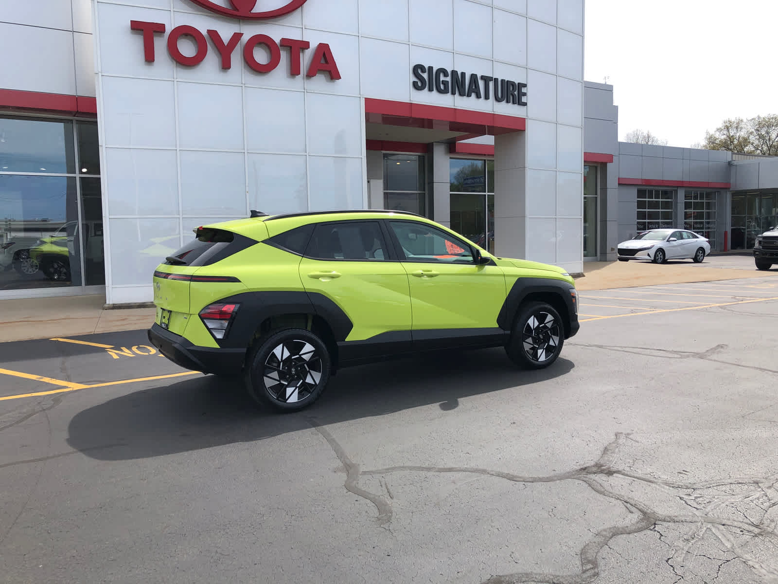 Certified 2025 Hyundai Kona SEL with VIN KM8HBCAB9SU219092 for sale in Benton Harbor, MI