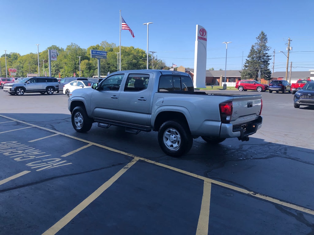 Certified 2022 Toyota Tacoma SR Double Cab 5 Bed V6 AT (SE) Double Cab 5 Bed V6 AT (SE)