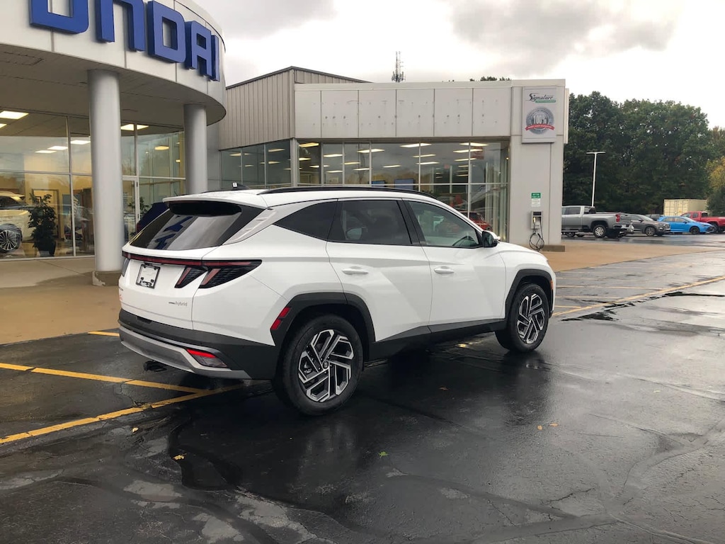 New 2026 Hyundai Tucson Hybrid Limited AWD