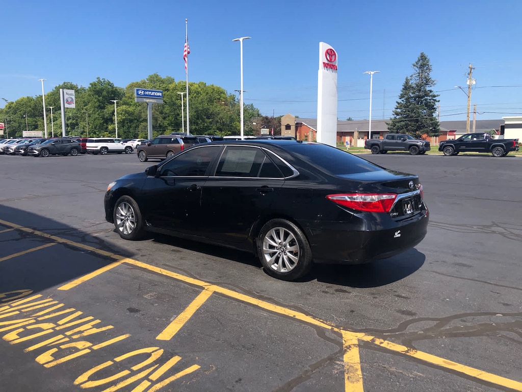 Used 2017 Toyota Camry XLE Auto (Natl)