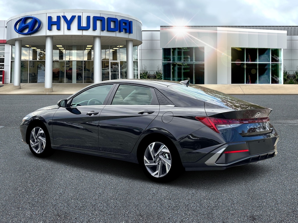 New 2026 Hyundai Elantra Limited Sedan