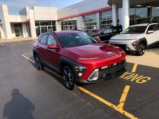 2025 Hyundai Kona SEL photo 2