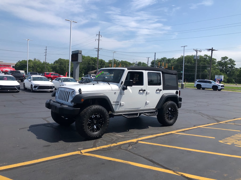 Used 2018 Jeep Wrangler JK Unlimited Sport S 4x4