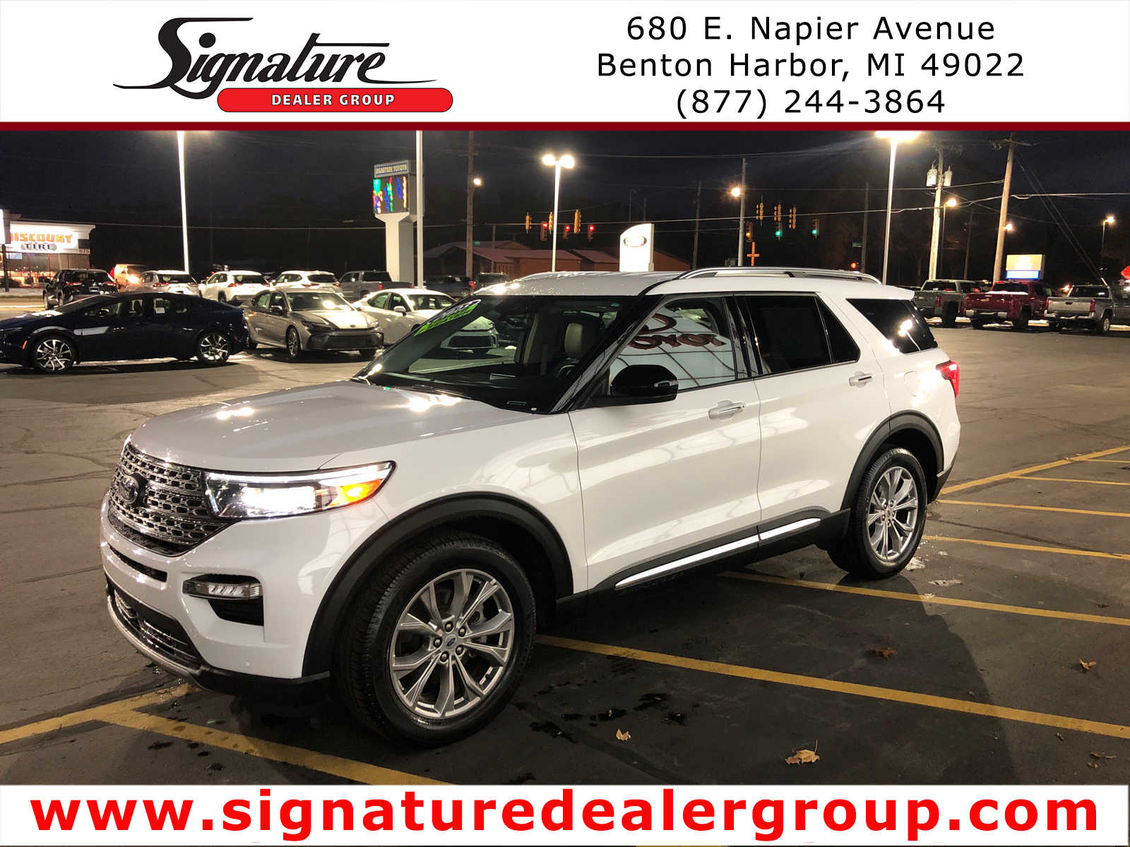 2023 Ford Explorer Limited's photo