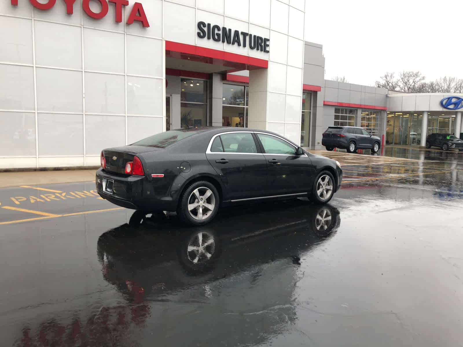 Used 2011 Chevrolet Malibu 1LT with VIN 1G1ZC5E11BF129919 for sale in Benton Harbor, MI