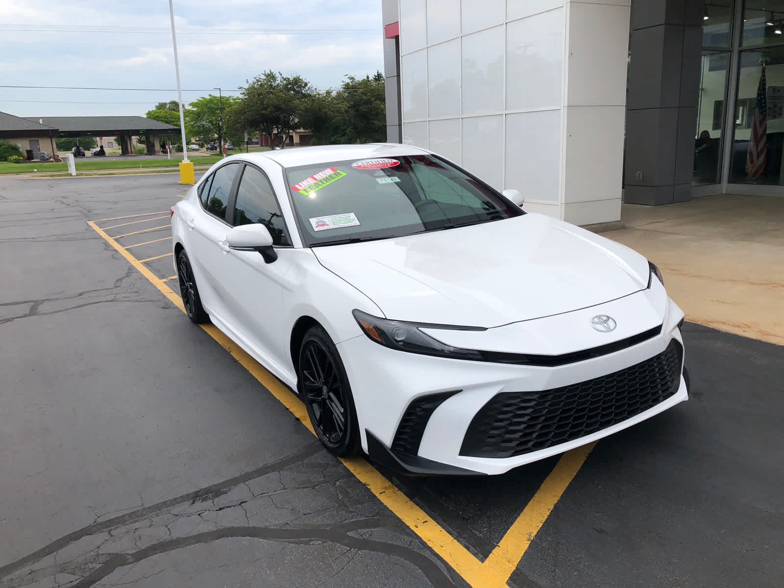Certified 2025 Toyota Camry SE with VIN 4T1DAACK0SU068162 for sale in Benton Harbor, MI