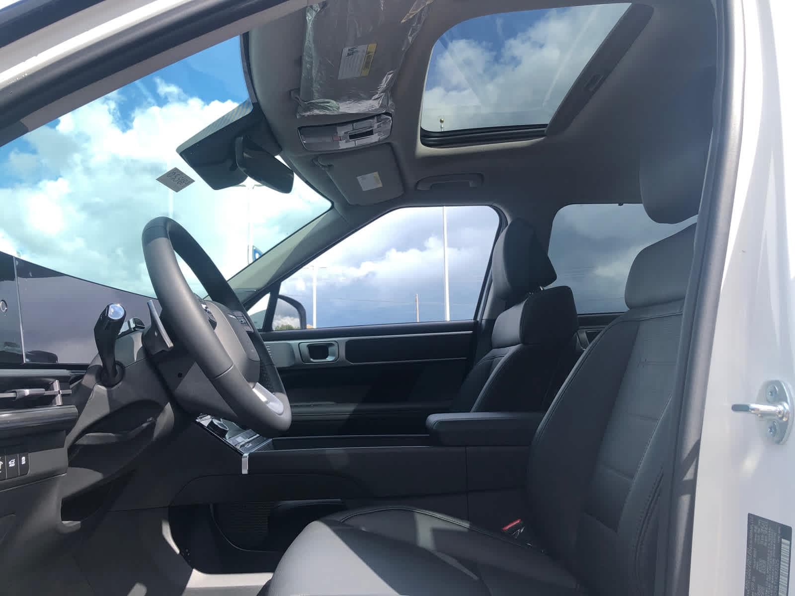 2026 Hyundai Santa Fe Limited - Photo 26