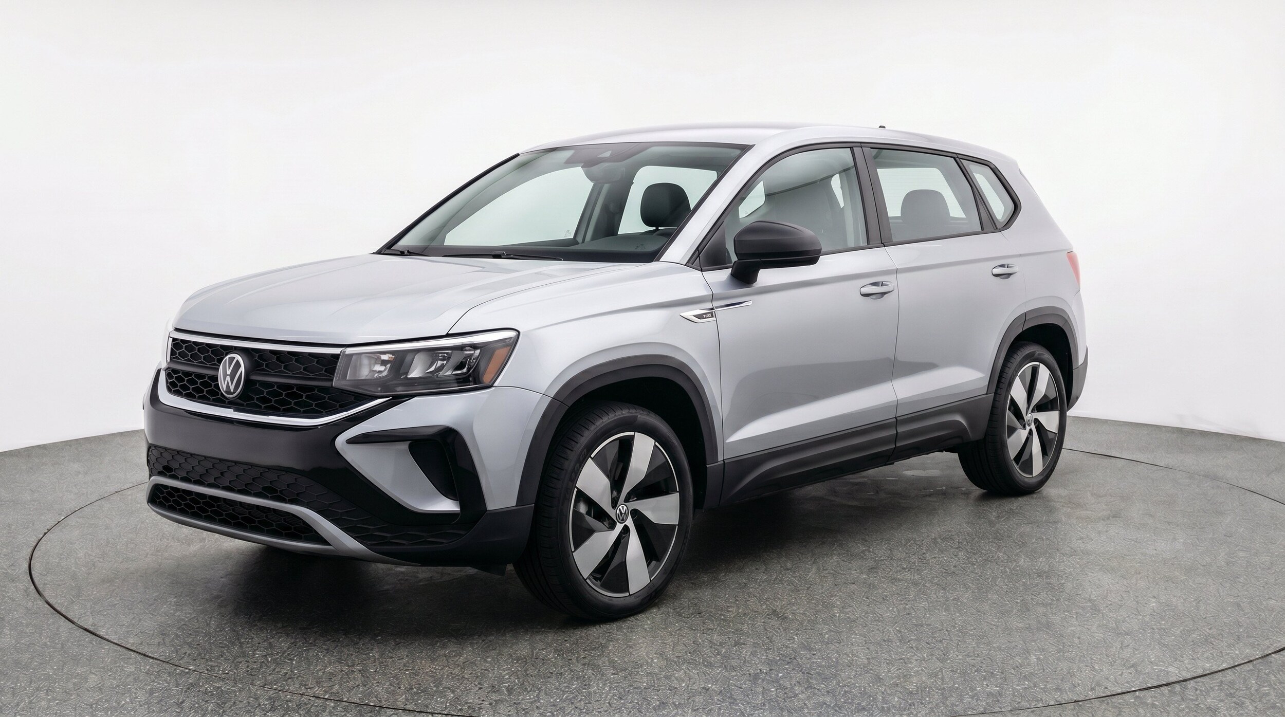 Thumbnail: 2026 Volkswagen Taos - 3